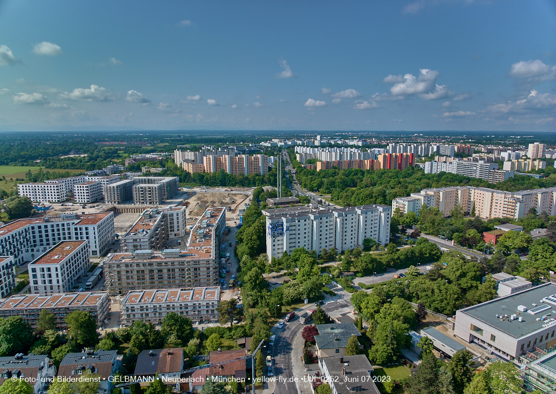 07.06.2023 - Graffiti aus der Luft und Ebene am Karl-Marx-Ring in Neuperlach